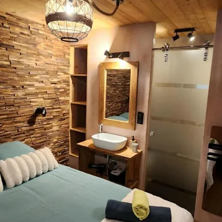 Apartment De Vonnes Châtel